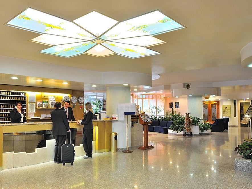 Hotel Pineta Palace Rome Exterior photo