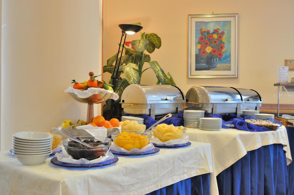Hotel Pineta Palace Rome Exterior photo