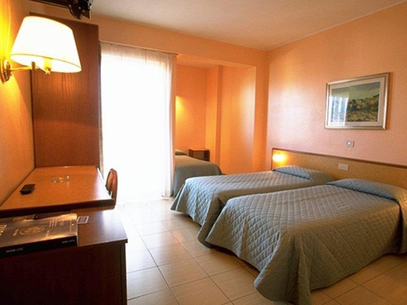 Hotel Pineta Palace Rome Room photo