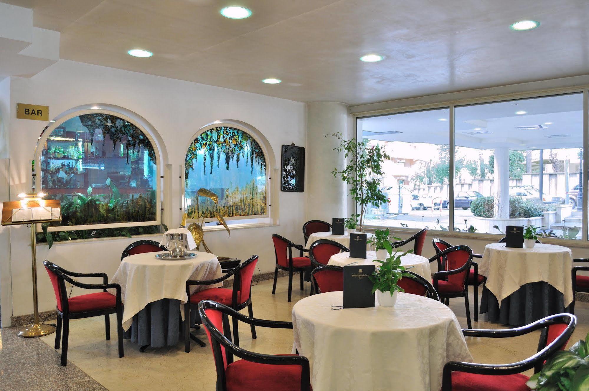 Hotel Pineta Palace Rome Restaurant photo