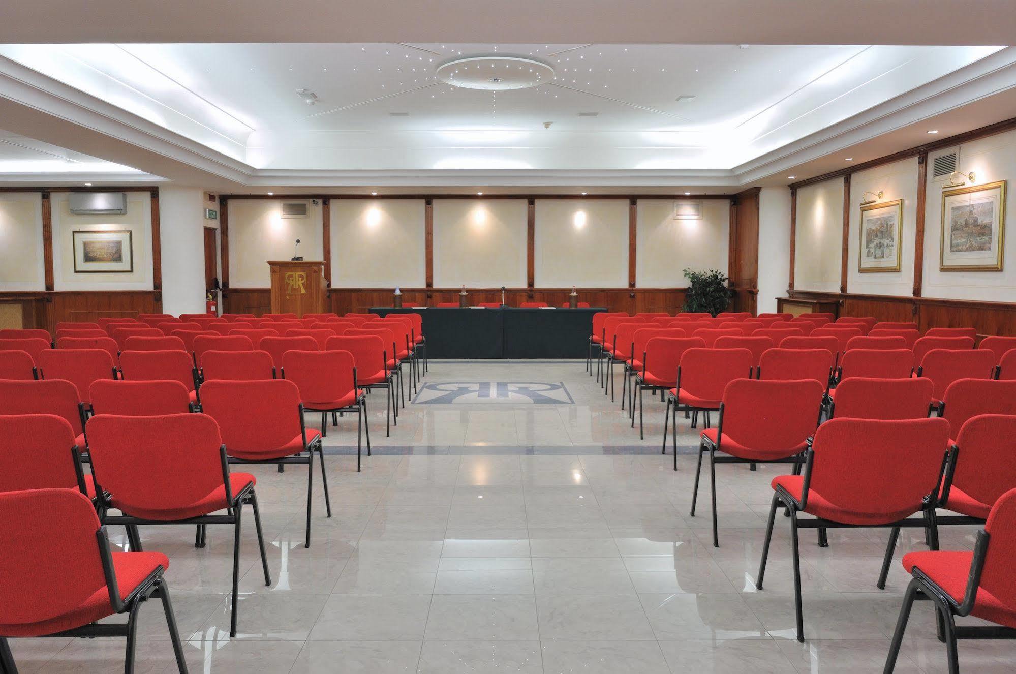 Hotel Pineta Palace Rome Facilities photo