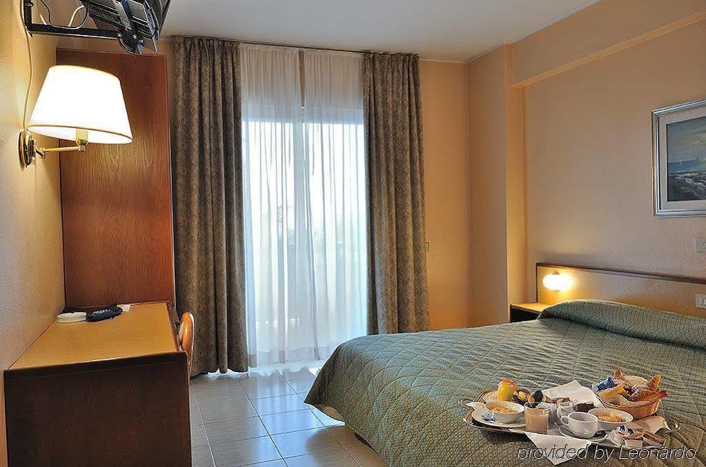 Hotel Pineta Palace Rome Exterior photo